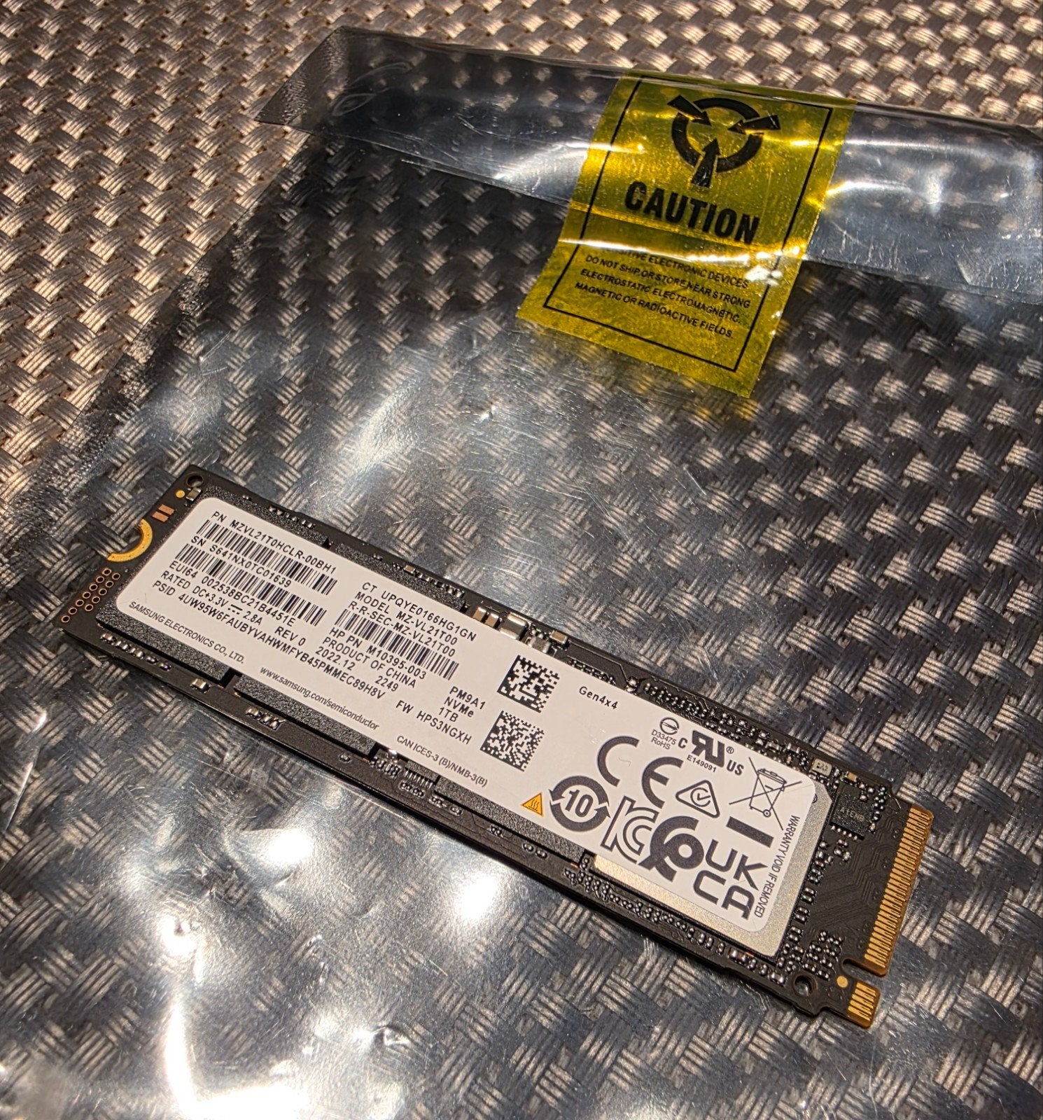 Samsung PM9A1 NVMe M.2 SSD 1TB PCIe 4.0 100% Health!, Ophalen, Intern, Gebruikt, SSD