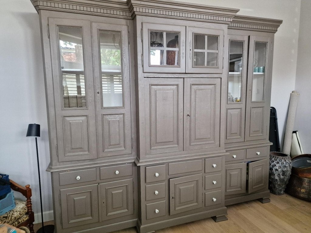 wandkast met veel ruimte, gratis af te halen, Ophalen, 250 tot 300 cm, Gebruikt, Met deur(en)