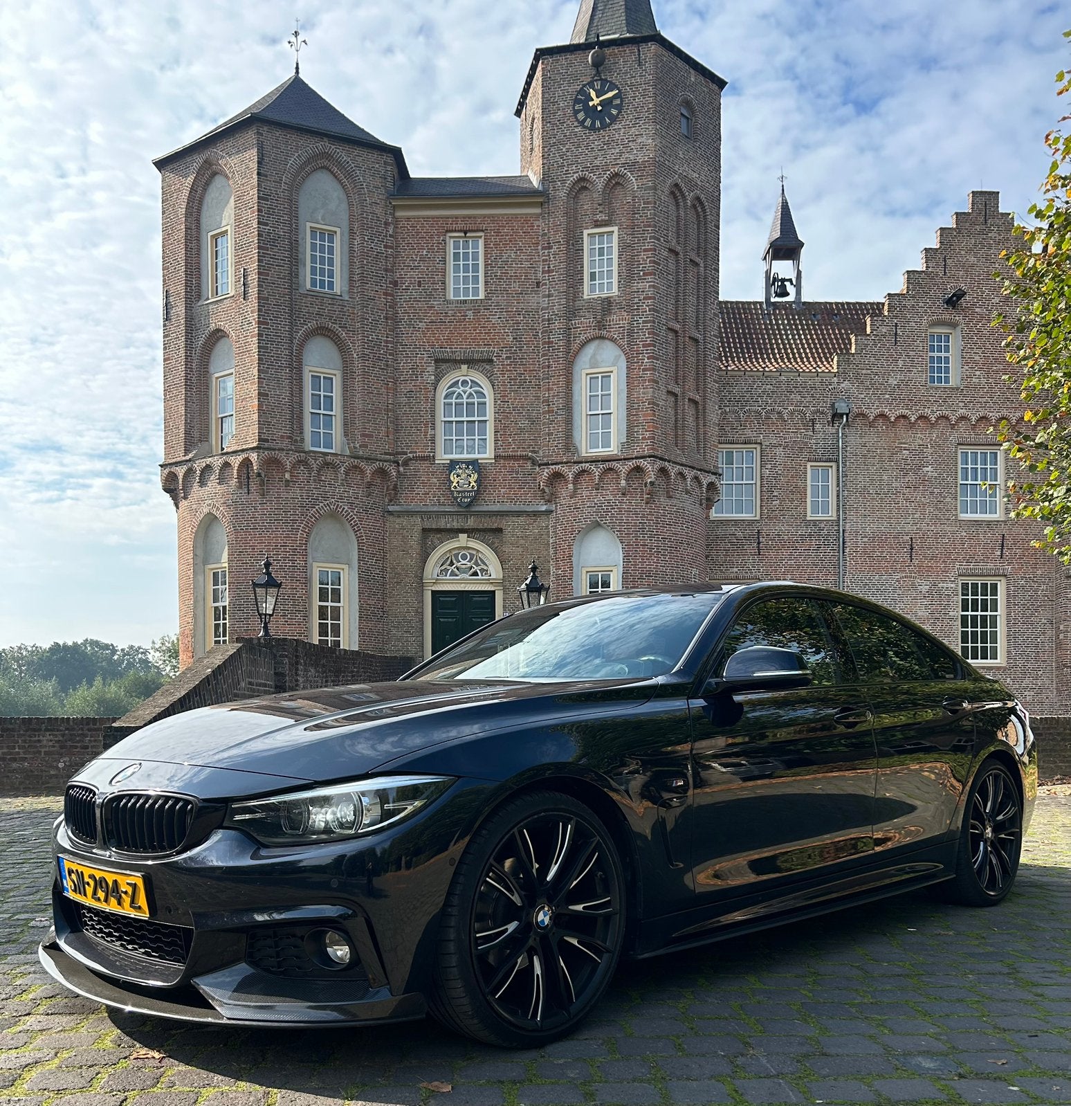 Dikke BMW 420i Gran Coupé M-Sport, 1998 cc, Achterwielaandrijving, 4 cilinders, Zwart