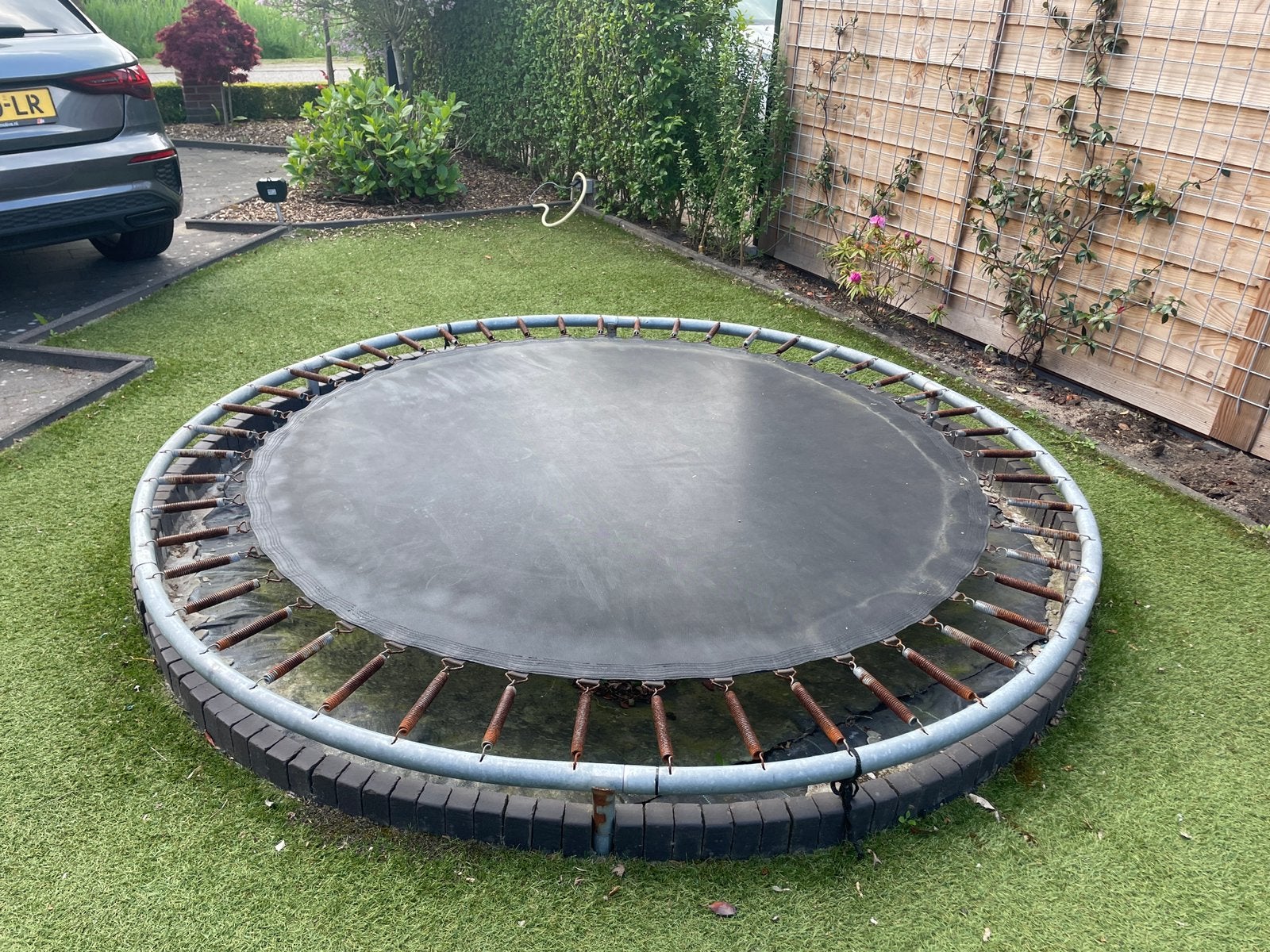 Gratis trampoline 2,48, Ophalen, Zo goed als nieuw