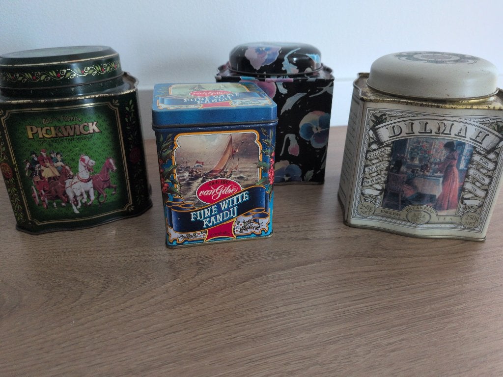 Set van 4 vintage blikken: Pickwick, Van Gilse, Dilmah,, Verzamelen, Ophalen of Verzenden, Gebruikt, Thee, Pickwick