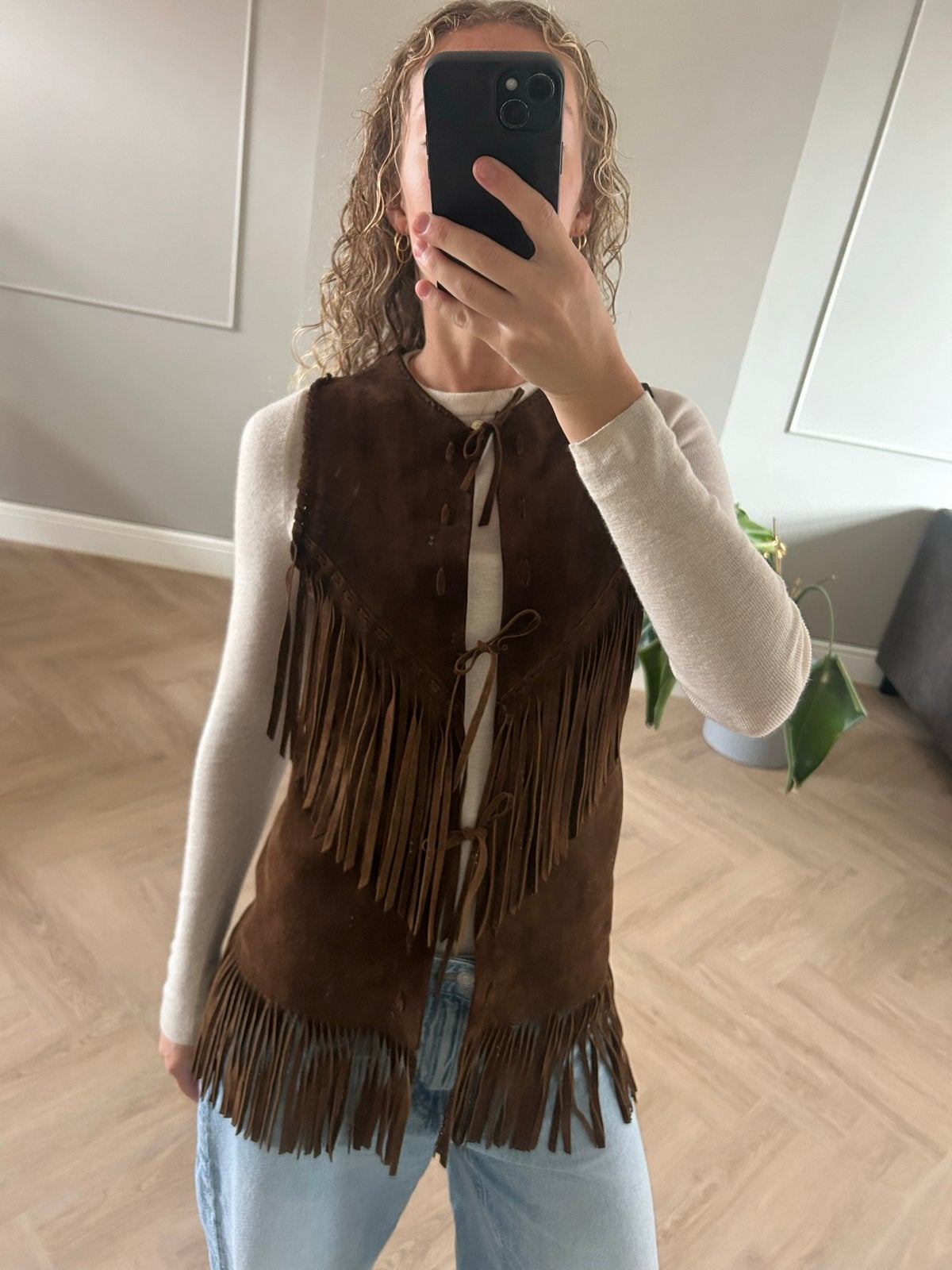 Suède boho ibiza gilet bruin met franjes, Kleding | Dames, Bodywarmers, Ophalen of Verzenden, Zo goed als nieuw, Maat 36 (S), Bruin