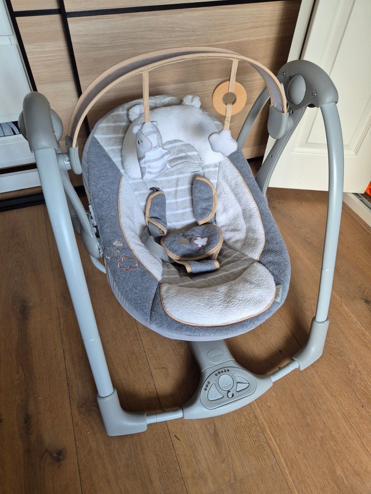 Ingenuity Wipstoel Baby, Ophalen, Zo goed als nieuw