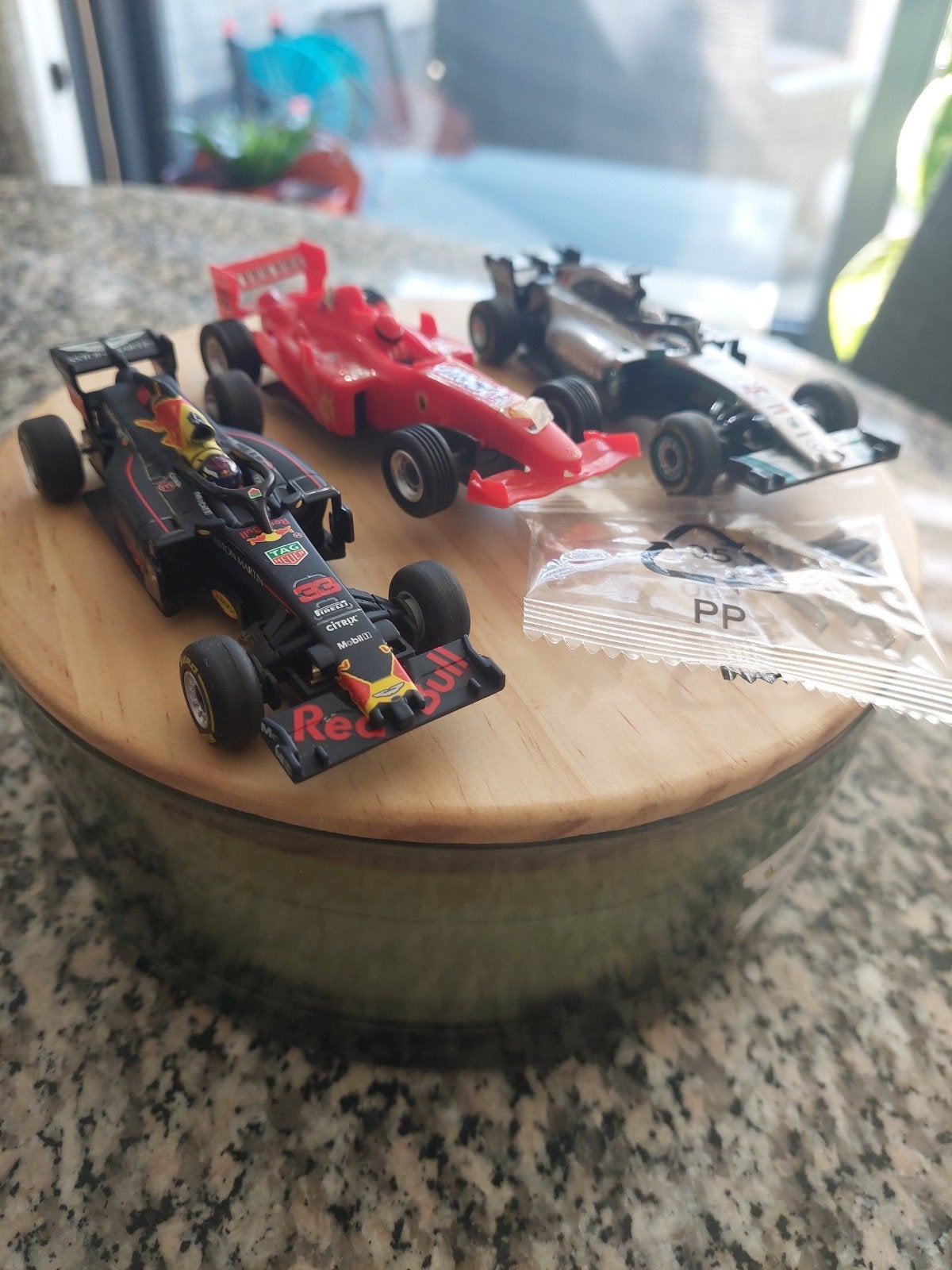 3 NETTE CARRERA GO F-1 RACEAUTO'S, Ophalen of Verzenden, Zo goed als nieuw, Elektrisch, Carrera