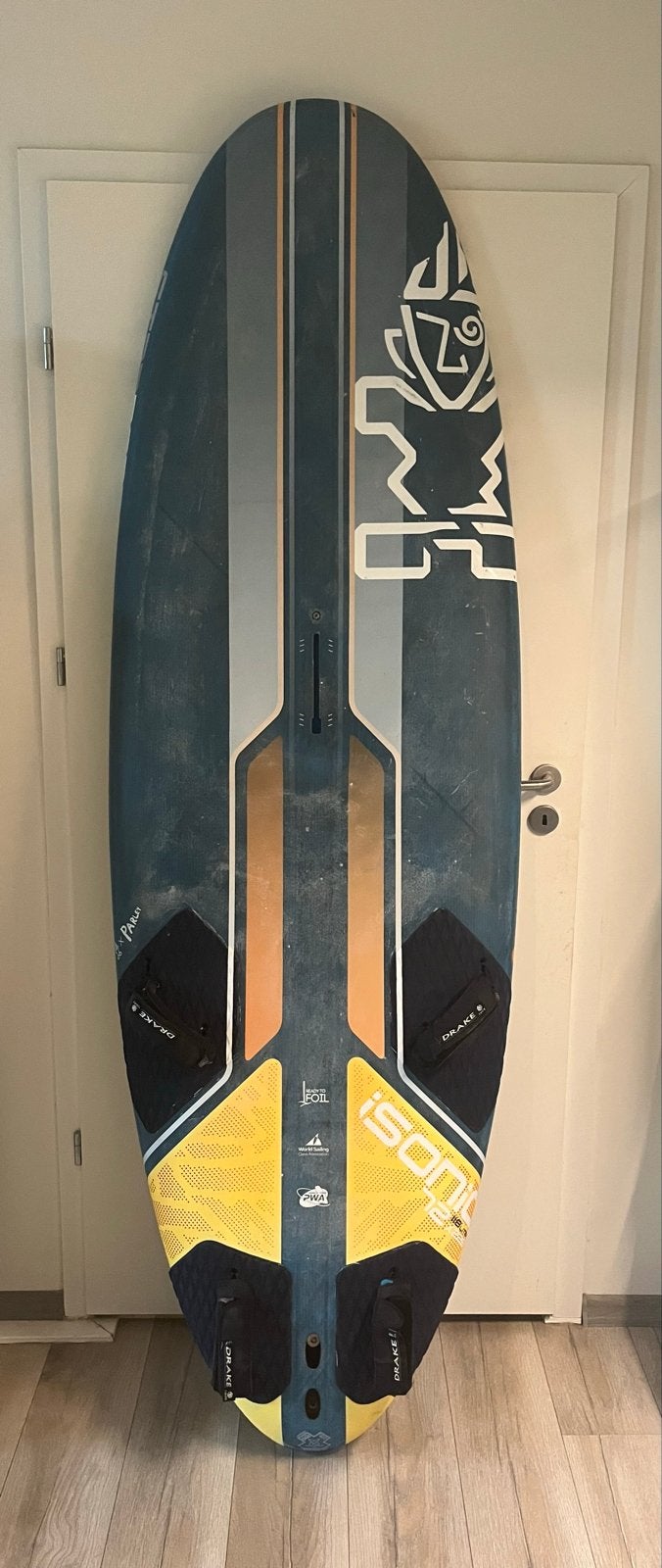 Starboard iSonic 118L Slalom / Foil plank, Watersport en Boten, Minder dan 250 cm, Ophalen of Verzenden, Zo goed als nieuw, Starboard