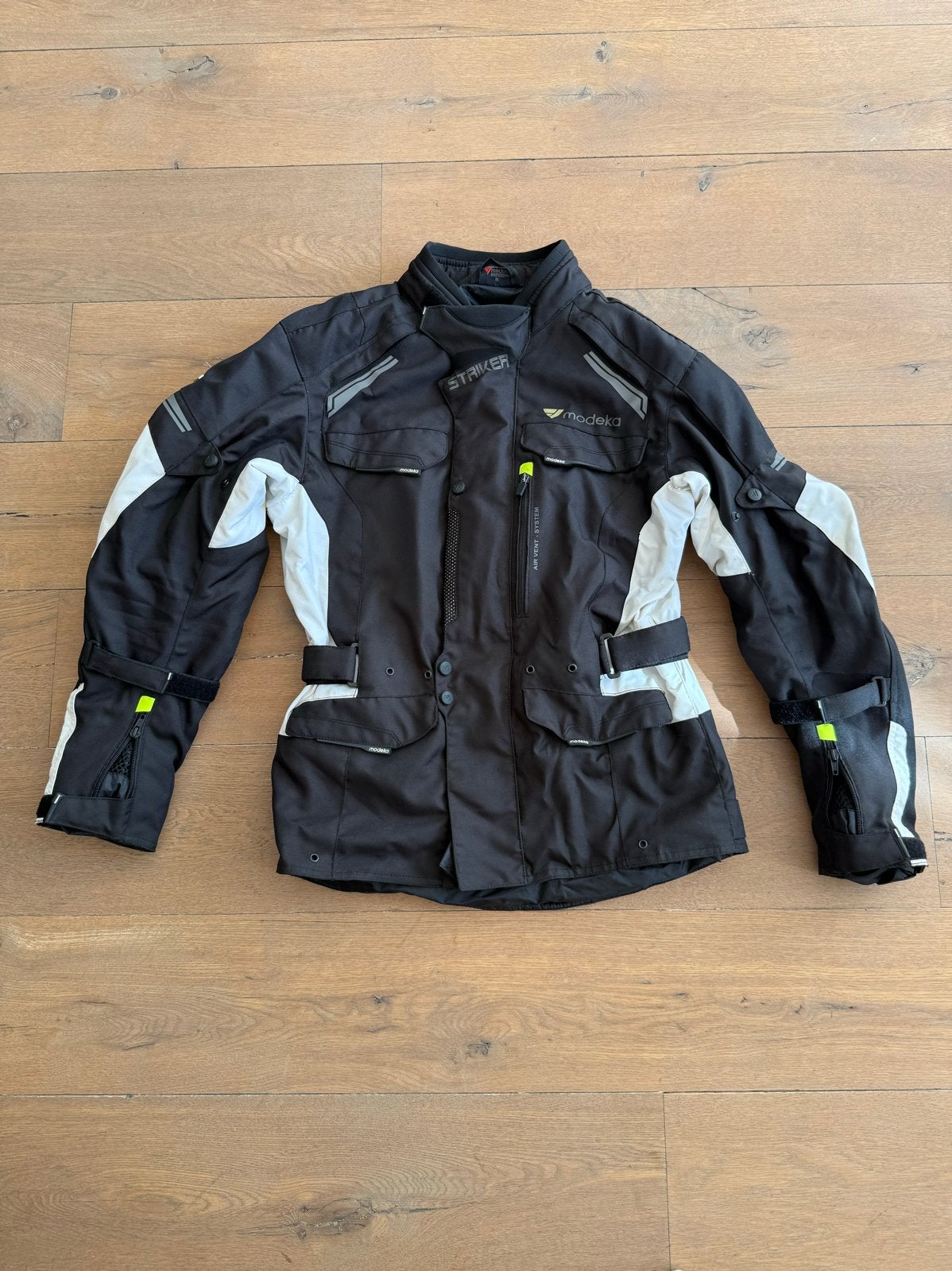 Modeka Motorjas Textiel Zwart/Wit Maat M, Motoren, Kleding | Motorkleding, Ophalen of Verzenden, Tweedehands, Heren, Jas | textiel