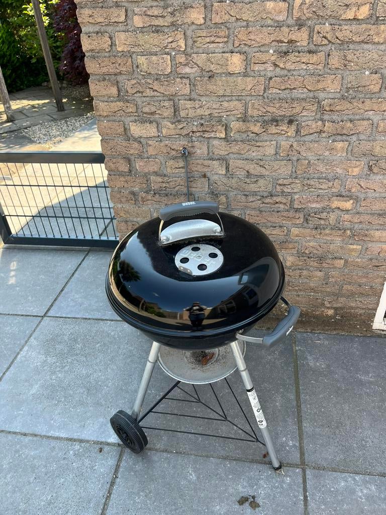 Weber barbecue inclusief hoes, Ophalen, Gebruikt