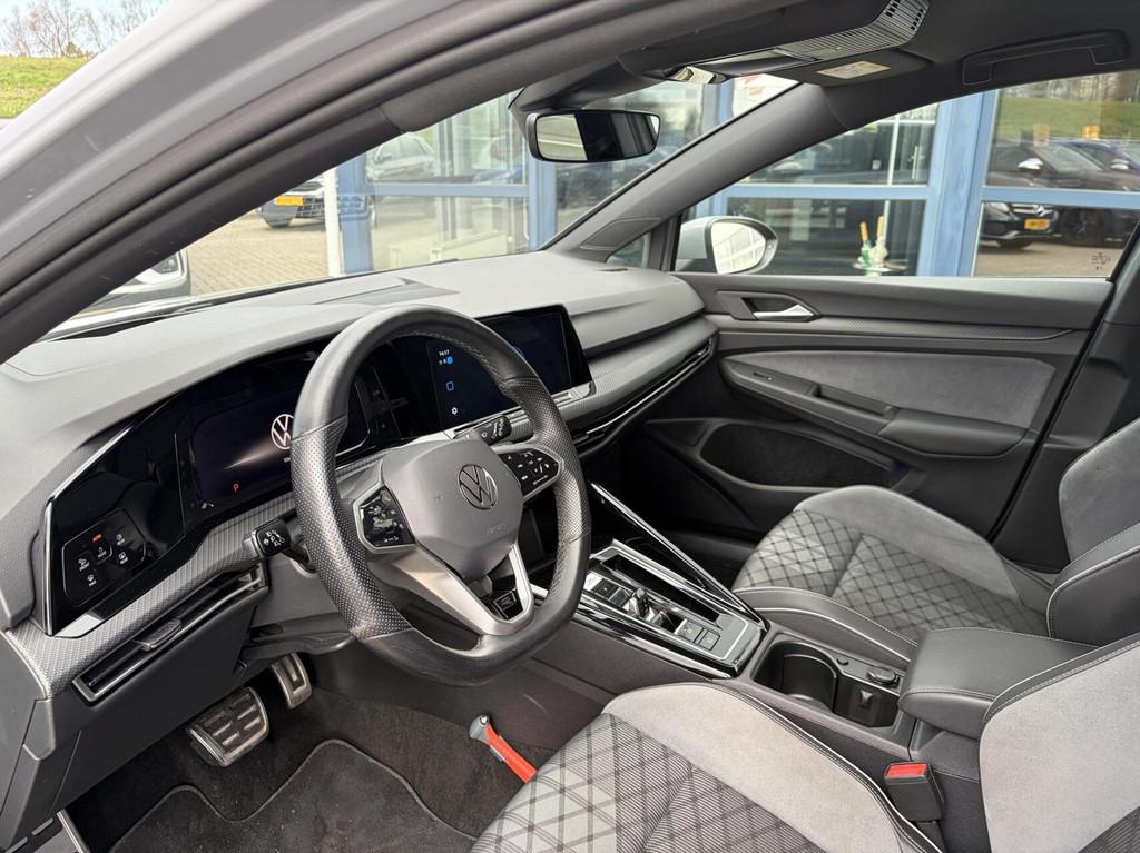 Volkswagen Golf 1.5 eTSI R-Line Business automaat head-up, Auto's, Stof, Euro 6, Met garantie (alle), Origineel Nederlands