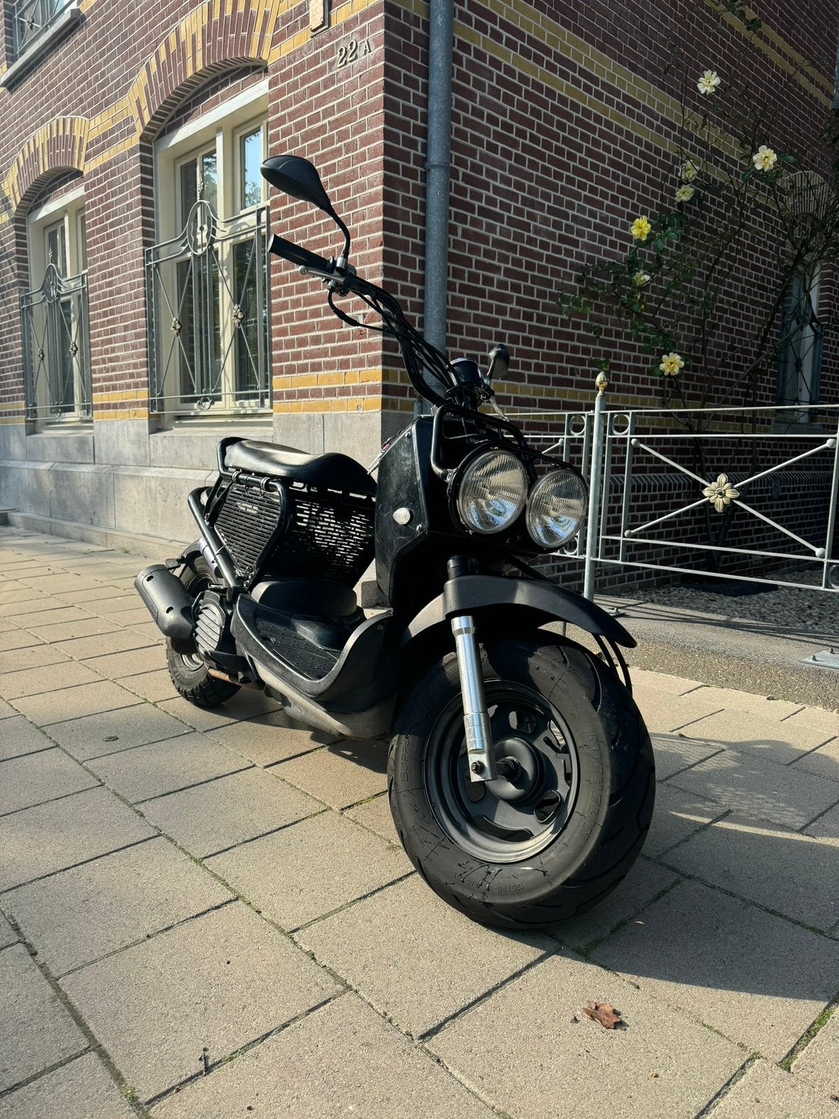 Honda zoomer 2015 - zwart - custom uitvoering, Ophalen, Zo goed als nieuw, Benzine, 50 cc