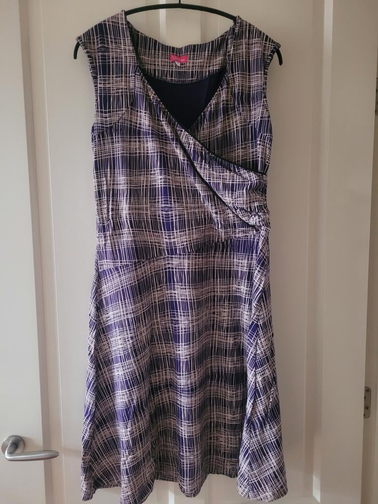 Tante Betsy XL, Kleding | Dames, Jurken, Maat 46/48 (XL) of groter, Zo goed als nieuw, Knielengte, Verzenden
