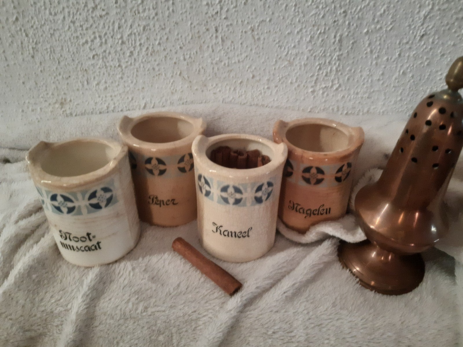 Beboterde kruidenpotjes,mooi shabby,,stoer brocante, Ophalen of Verzenden