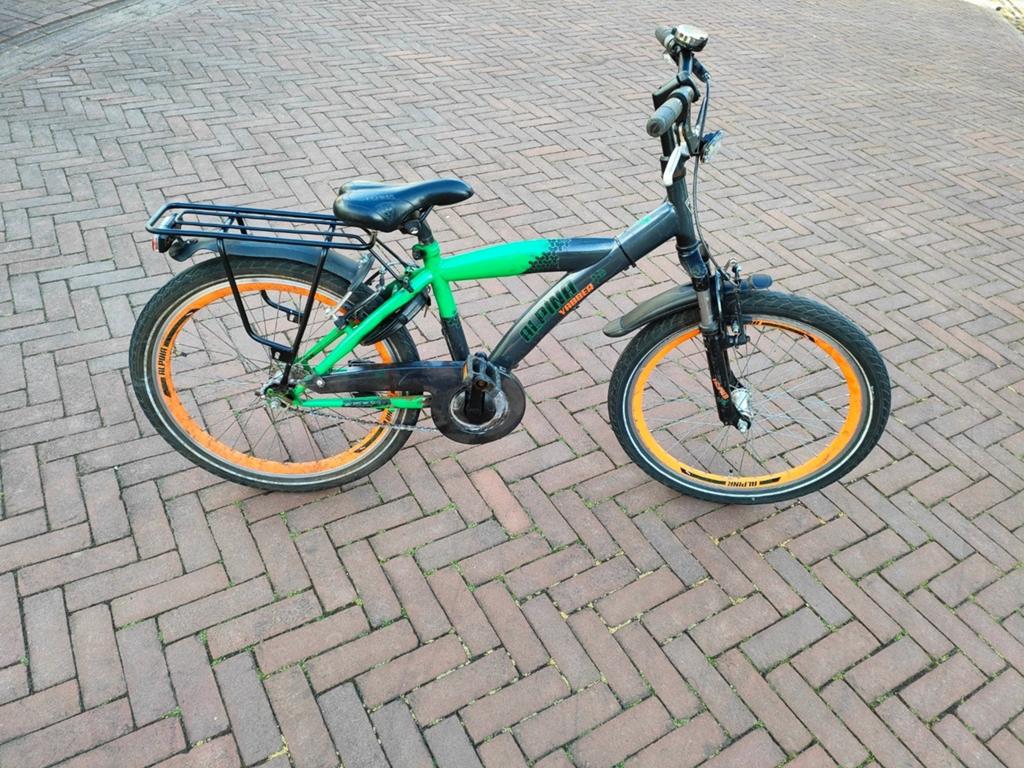 Alpina yabber fiets 22 inch, Alpina  yabber, Ophalen of Verzenden, Zo goed als nieuw, Terugtraprem