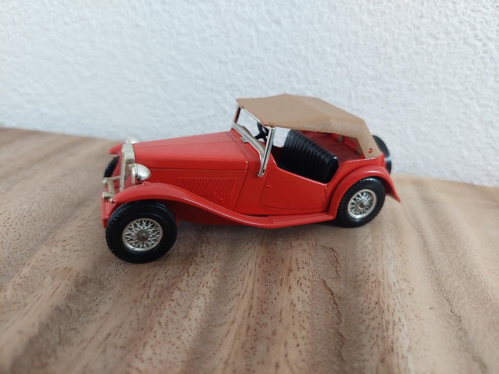 Matchbox Models of yesteryear 1:43 Y8 1945 MG T.C., Gebruikt, Ophalen of Verzenden, Matchbox, Auto