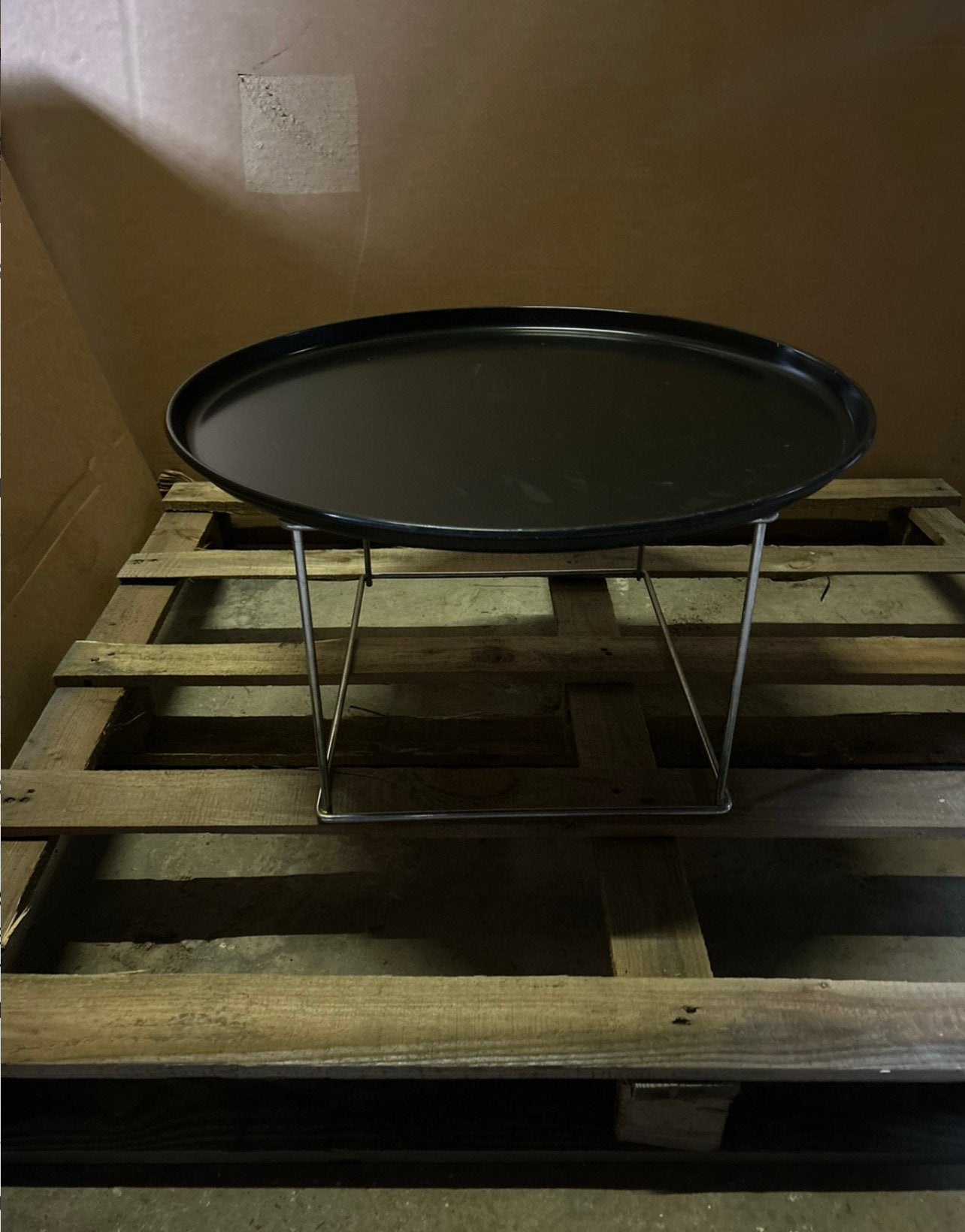 Zwarte tafel omtrek 63cm, Ophalen, Gebruikt, Rond