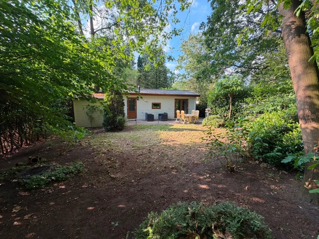 Te koop: Gezellig chalet op resort Bosvallei Ede – €39.000, Chalet, Gelderland