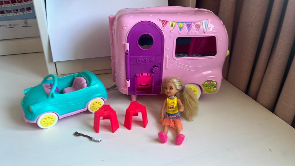 Barbie camper / kampeerwagen, Ophalen of Verzenden, Zo goed als nieuw, Barbie