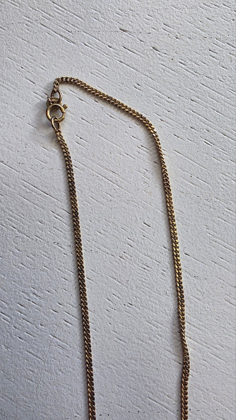 Gouden ketting 18 karaat

Goudmerk 750

Gewicht 9.1 gram

Le, Verzenden, Zo goed als nieuw, Goud, Goud