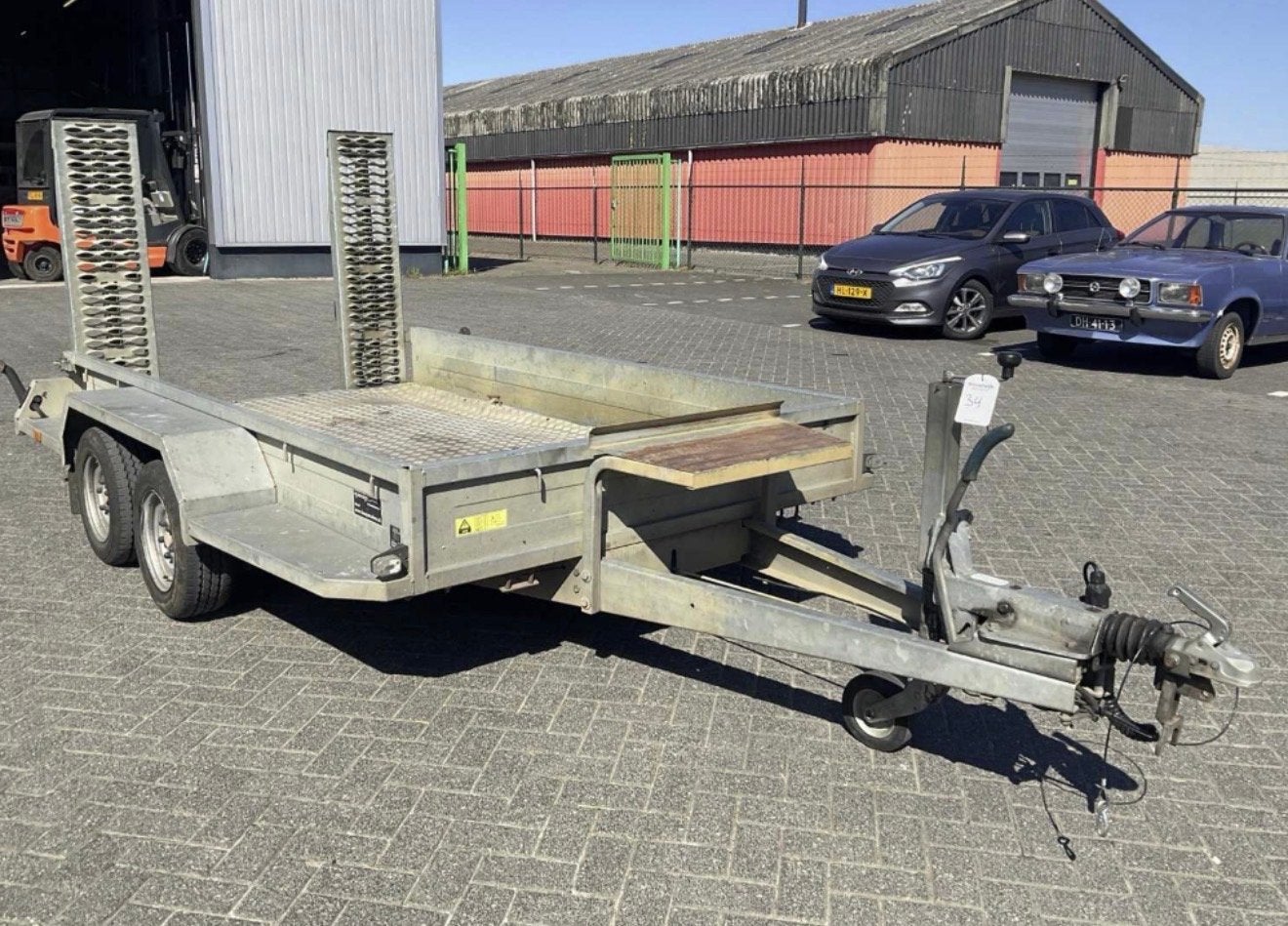 Saris Magnum Expl. Type C2C aanhanger met oprijplaten, Ophalen, Gebruikt