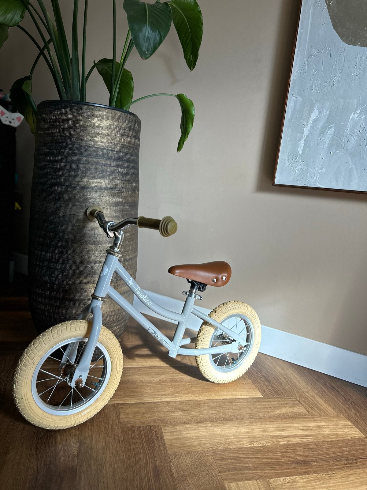 Pinolino Loopfiets - Grijs met Bruin Zadel, Kinderen en Baby's, Ophalen, Gebruikt, Loopfiets