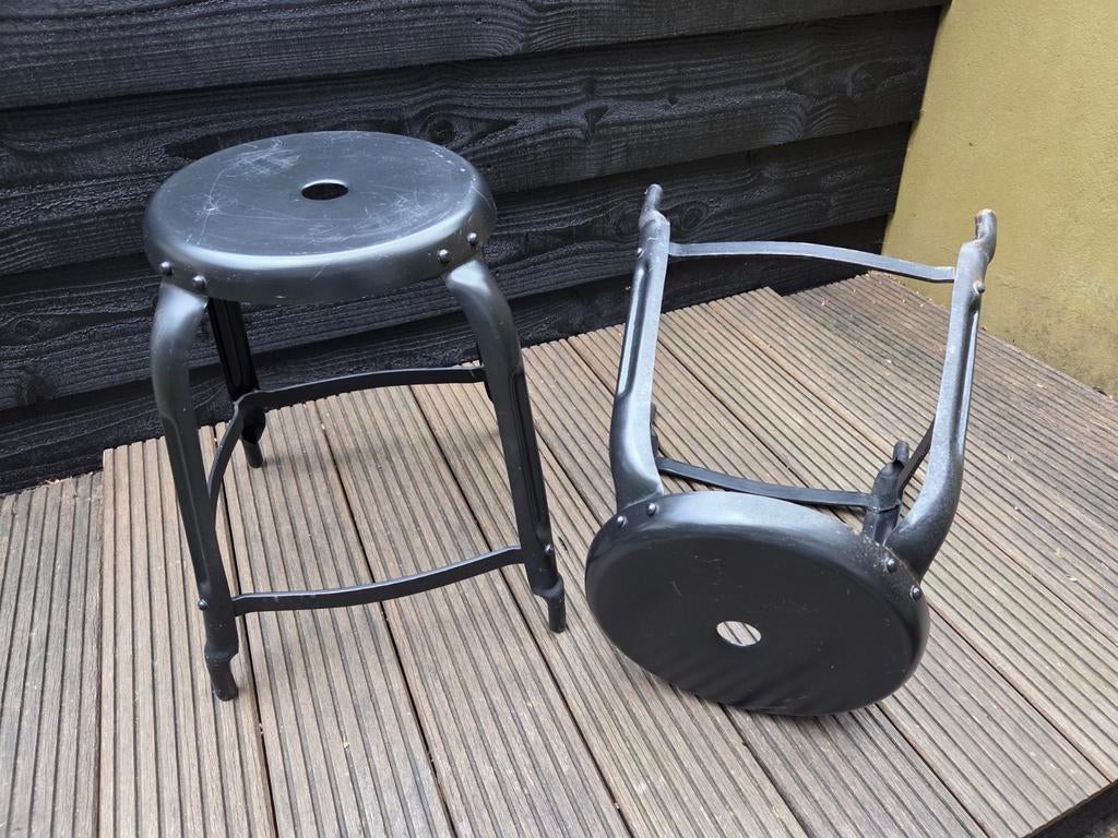 Set van 2 zwarte metalen krukken, Ophalen, Gebruikt, IJzer