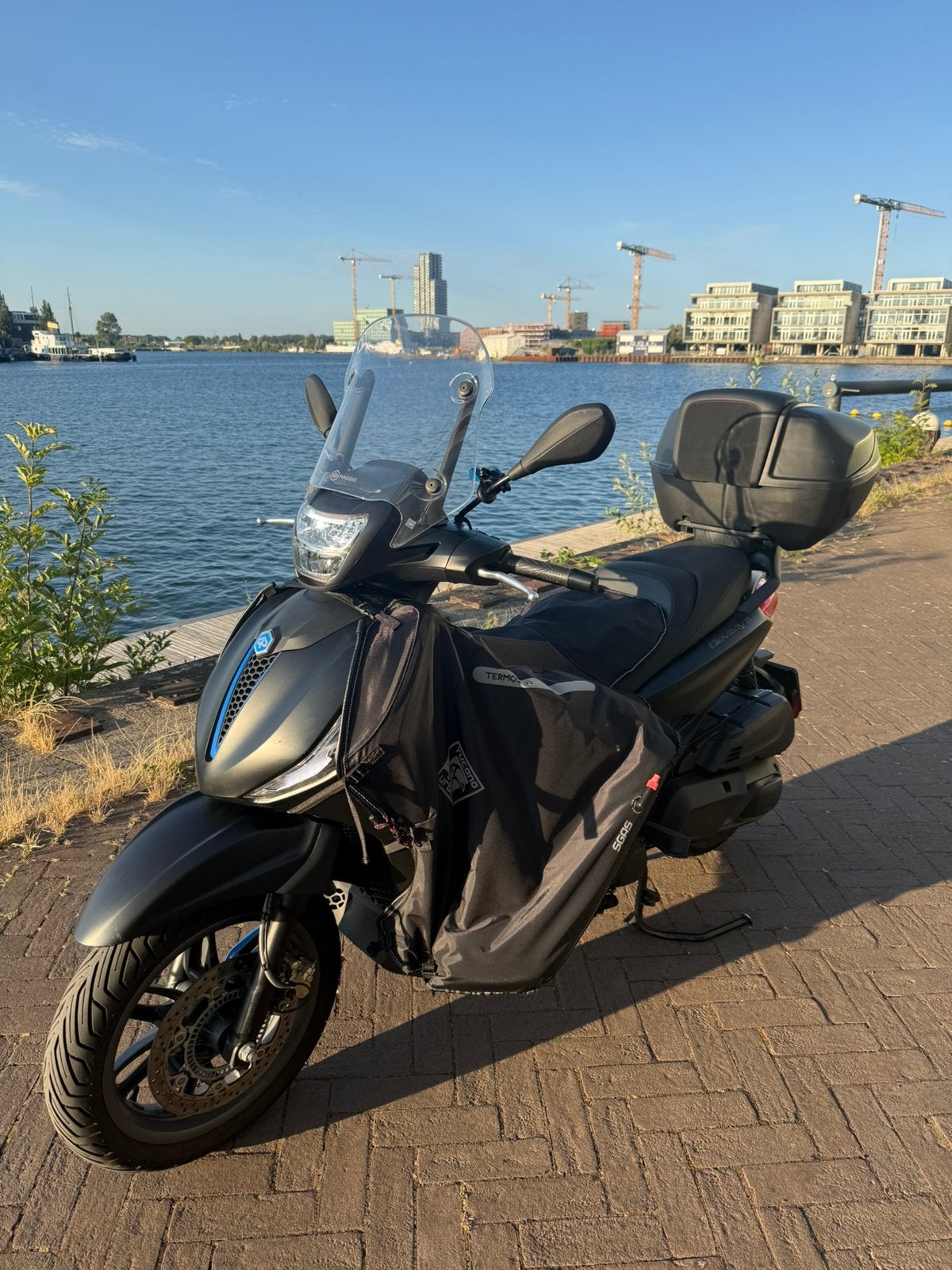 Piaggio Beverly 400 S HPE | 2025 | 11.000 km, 400 cc, Ophalen of Verzenden, Zo goed als nieuw
