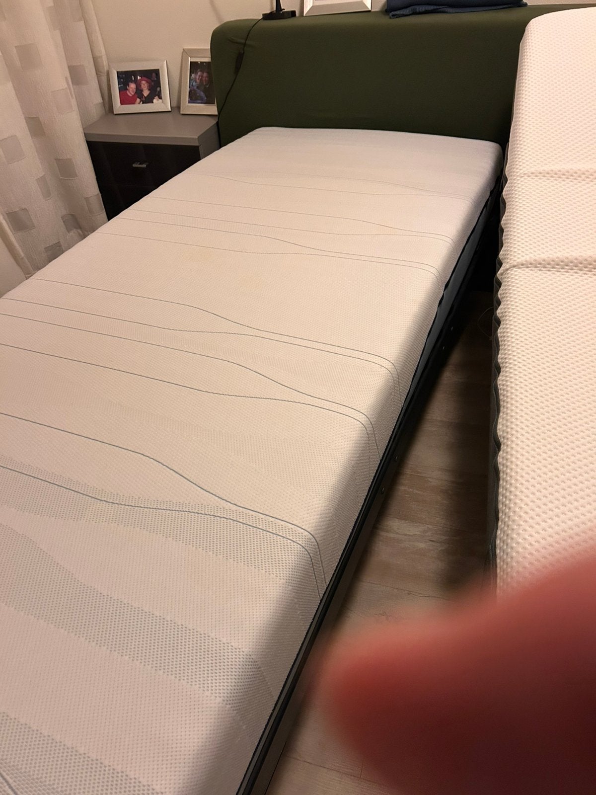 2 m-line matrassen in L. 2,10, br.0.90 h 0.20  .0.20, Huis en Inrichting, Ophalen, 90 cm, Eenpersoons, 210 cm