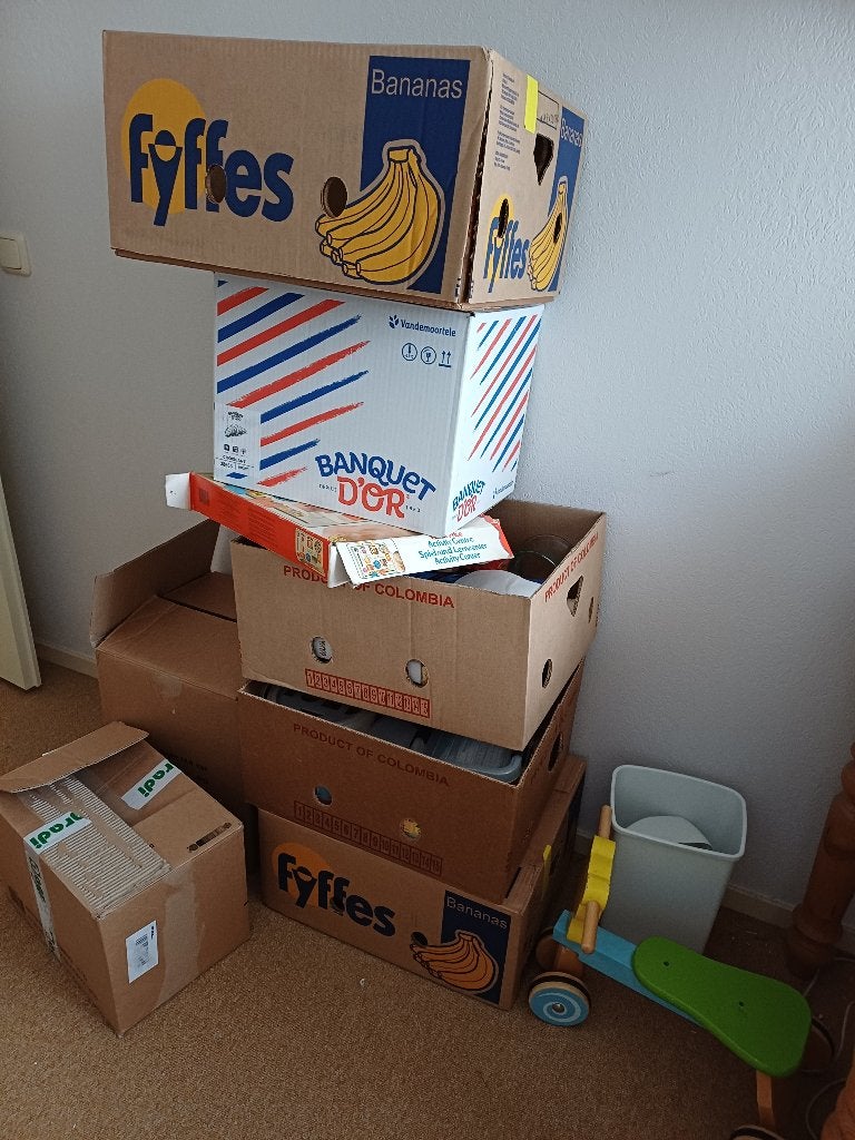 Rommelmarkt spulletjes, Ophalen, Zo goed als nieuw