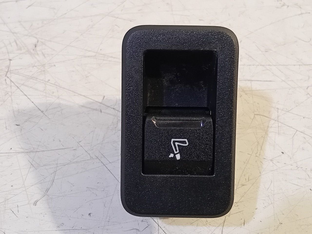 Stoelverstelling schakelaar BMW iX, Auto-onderdelen, Onderdelen@venauto.nl, Van der Ven Autorecycling B.V., Gebruikt, Ettenseweg 76, 4706 PB Roosendaal, The Netherlands