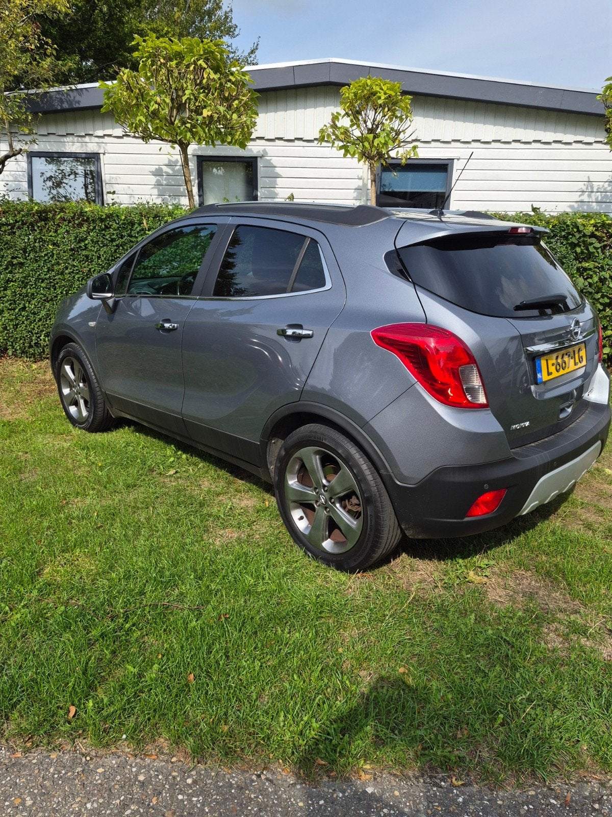 Opel Mokka 1.4 Turbo 16V 103KW Aut6 2014 in prijs verlaagd, Auto's, Dealer onderhouden, 15 km/l, Inductieladen voor smartphones