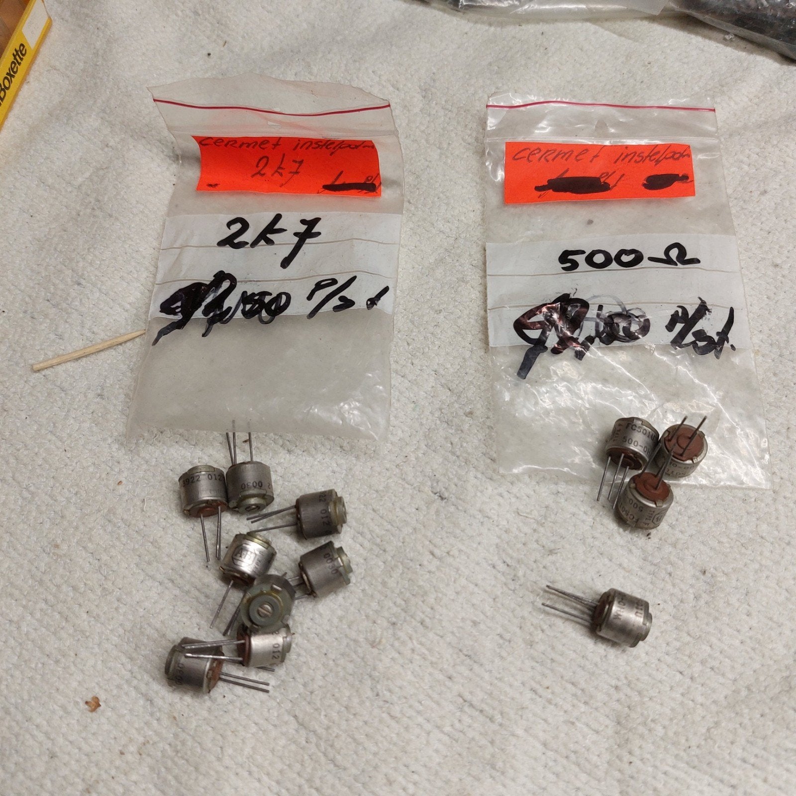 NOS Allen-Bradley (A-B) Type F Cermet Instelpotmeters
​Aange, Ophalen of Verzenden, Nieuw