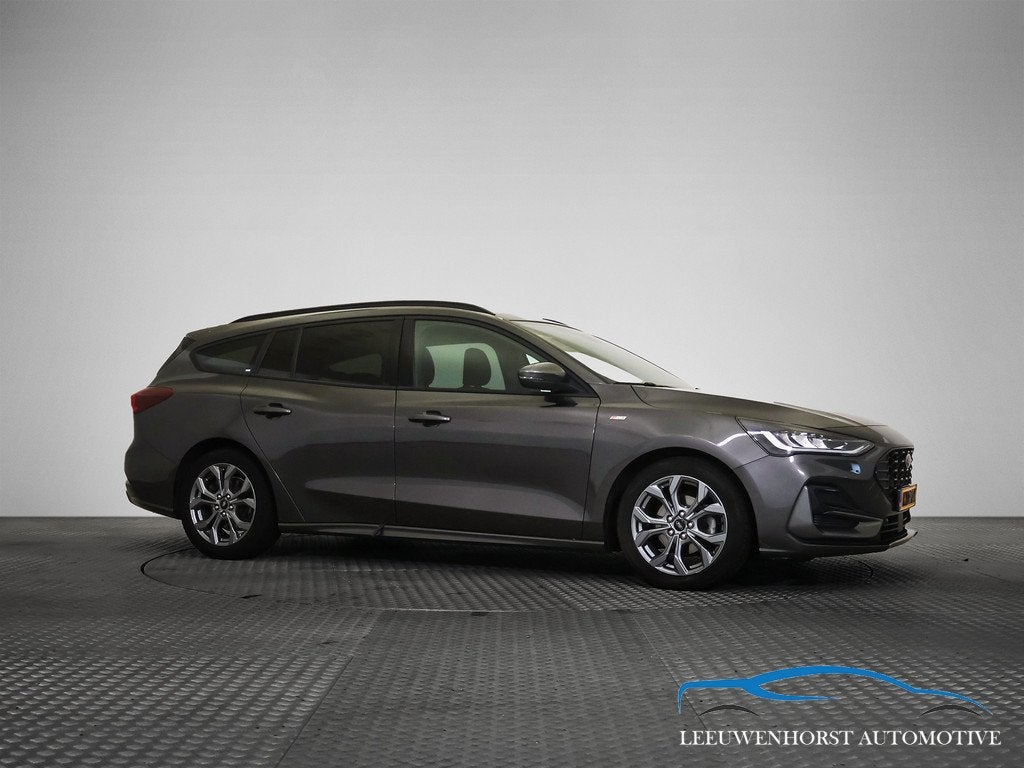 Ford FOCUS Wagon 1.0 EcoBoost Hybrid ST Line Stoel-stuur ver, Stof, Gebruikt, 19 km/l, Hybride Elektrisch/Benzine