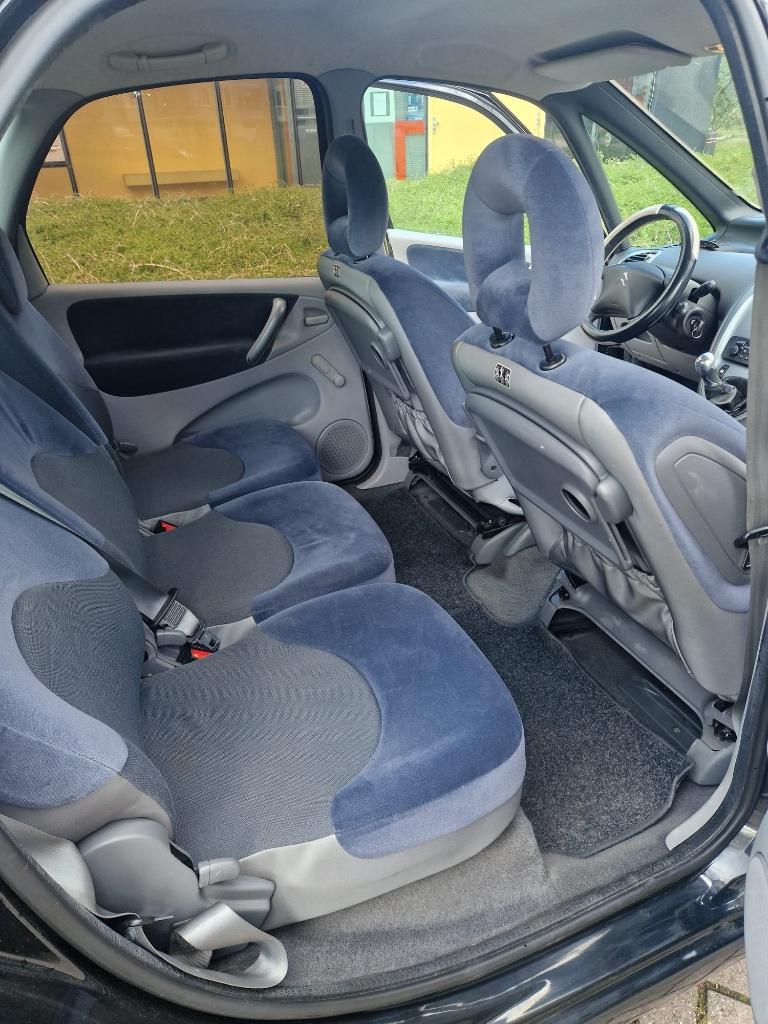 Citroën Xsara 1.8 I 16V Picasso 2004 Zwart, Auto's, Stof, Xsara, 4 cilinders, 1749 cc