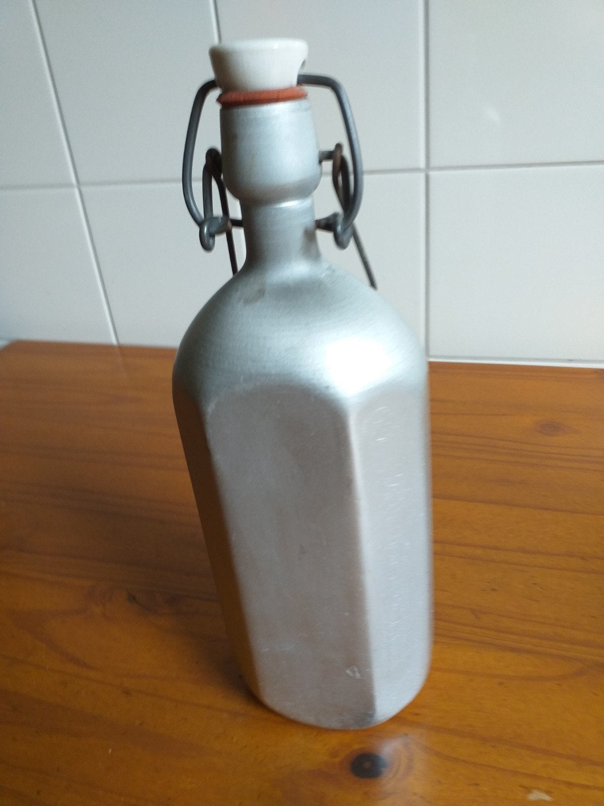 antieke veldkruik, Ophalen