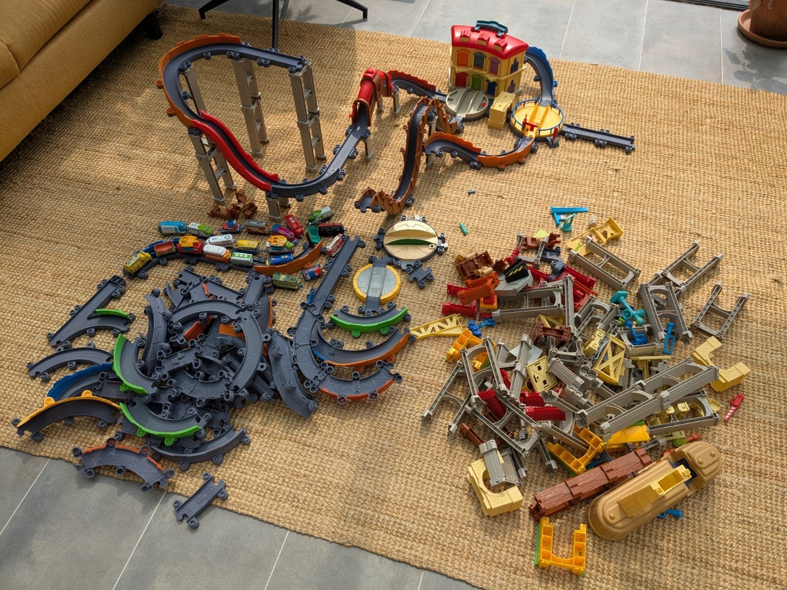 Grote set Chuggington treinen en rails, Ophalen, Zo goed als nieuw
