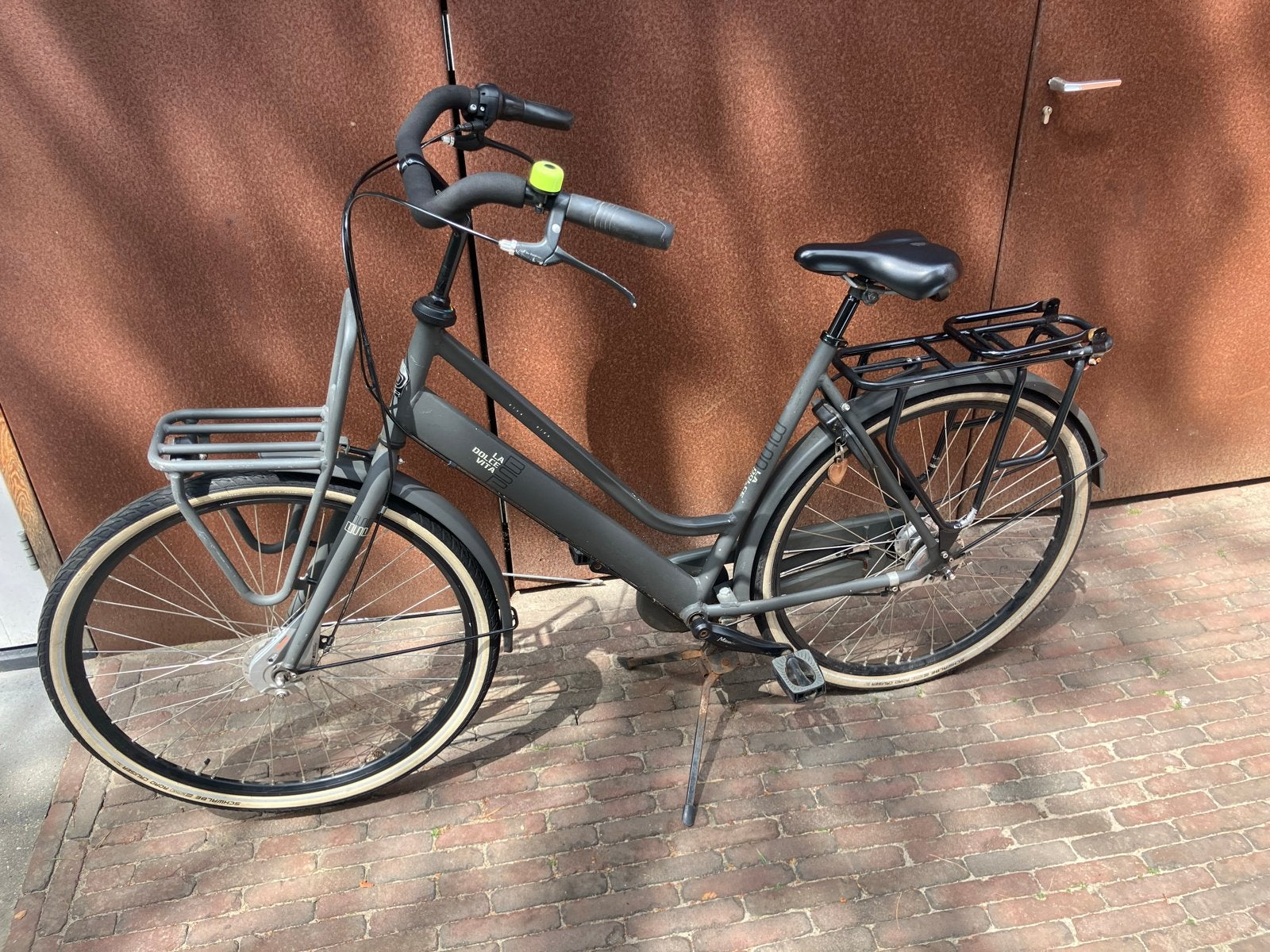 BSP Mamafiets met ruime instap en stuurslot, Velgrem, Dubbele standaard, 0 zitjes, Ophalen