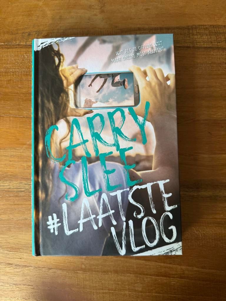 Carry Slee #Laatste Vlog - Spannend jeugdboek, Boeken, Ophalen of Verzenden, Zo goed als nieuw, Fictie algemeen