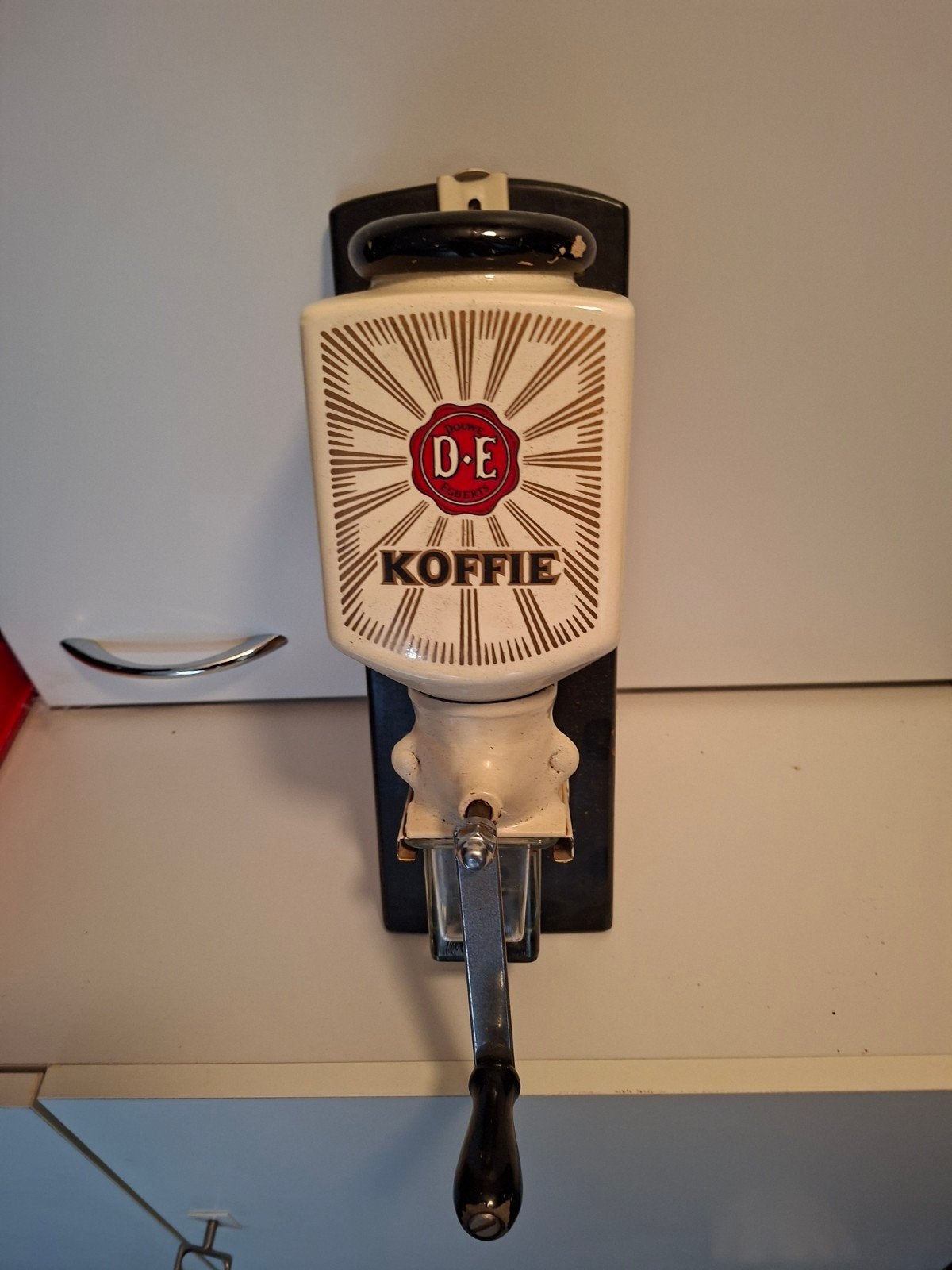 Koffiemolen Douwe Egberts!!!, Ophalen