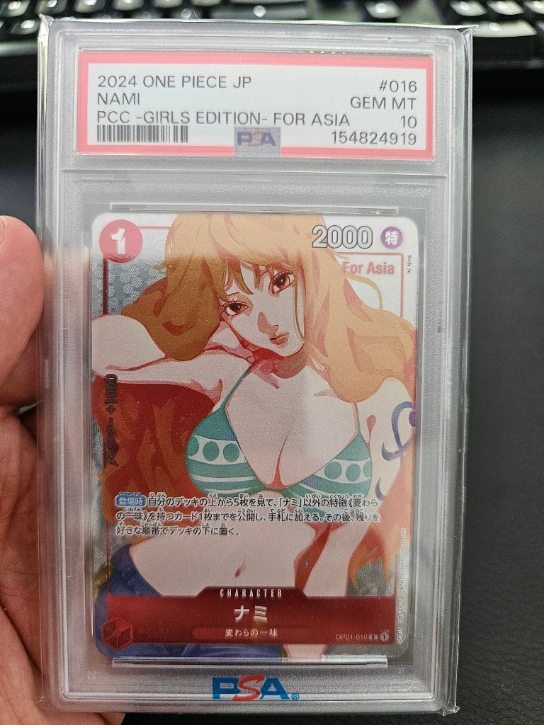 One Piece Nami Girls Edition - PSA 10, Ophalen, Zo goed als nieuw, Losse kaart