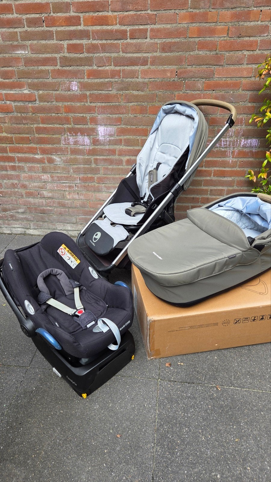 Easywalker Mosey+ mosgroen combiwagen met Maxi-Cosi en Isofi, Ophalen, Gebruikt, Overige merken