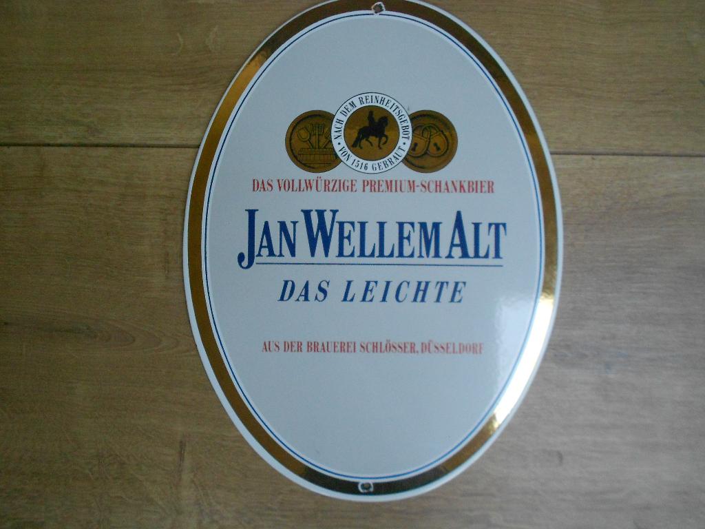 Vintage emaille reclamebord Jan wellem alt bier boos + hahn, Verzamelen, Biermerken, Ophalen of Verzenden, Gebruikt, Reclamebord, Plaat of Schild