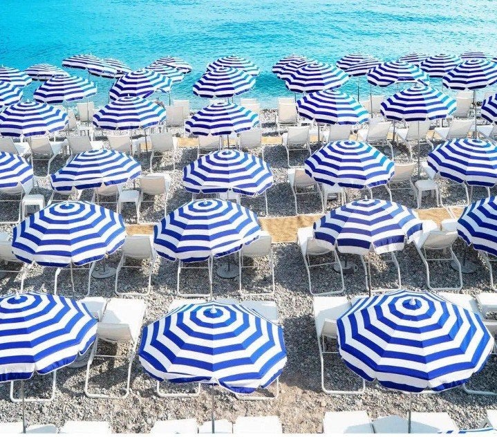 Parasols blauw fotobehang 3.18/2.80, Ophalen of Verzenden