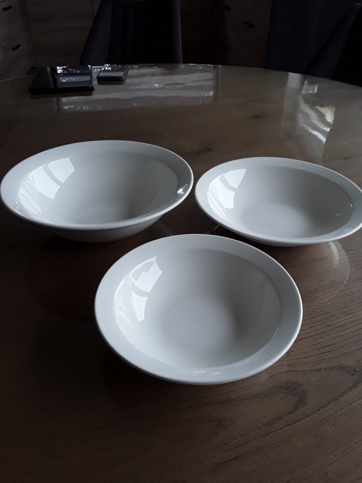 Set van 3 witte kommen, schalen, Ophalen of Verzenden, Zo goed als nieuw, Effen, Kom(men)