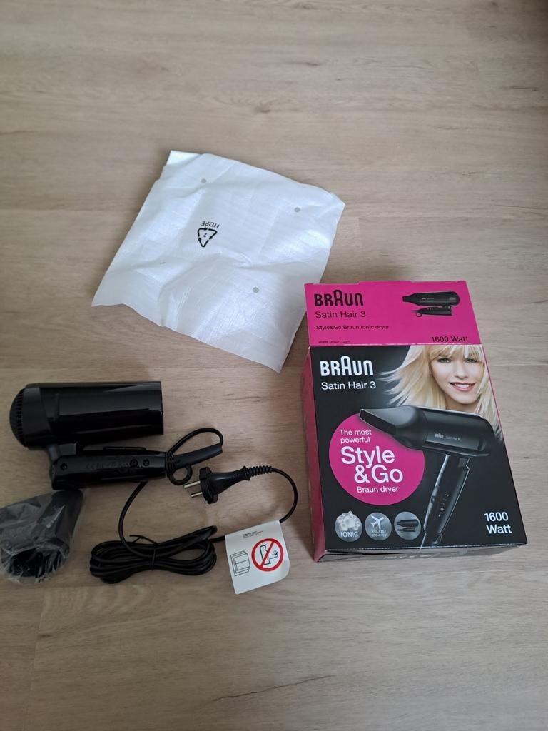 Braun Satin Hair 3 Haardroger - Nieuw in doos!, Ophalen of Verzenden, Nieuw, Föhn of Haardroger