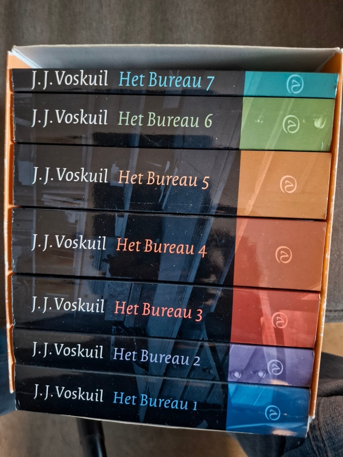 J.J. Voskuil - Het Bureau compleet (7 delen), Boeken, Ophalen of Verzenden, Zo goed als nieuw, J.J. Voskuil, Nederland