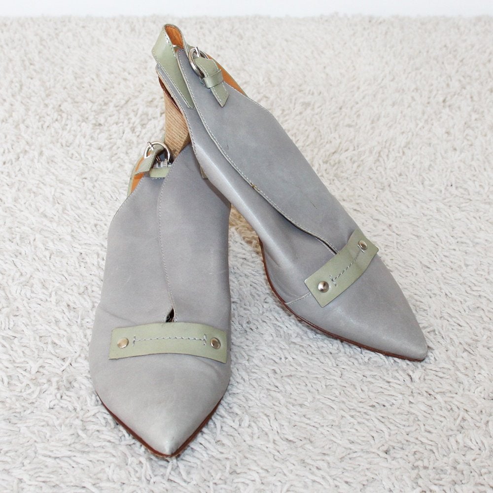 Vintage Leren Latitude Femme Pumps s20 (Maat 38½) € 30,-, Kleding | Dames, Schoenen, Pumps, Ophalen of Verzenden, Zo goed als nieuw