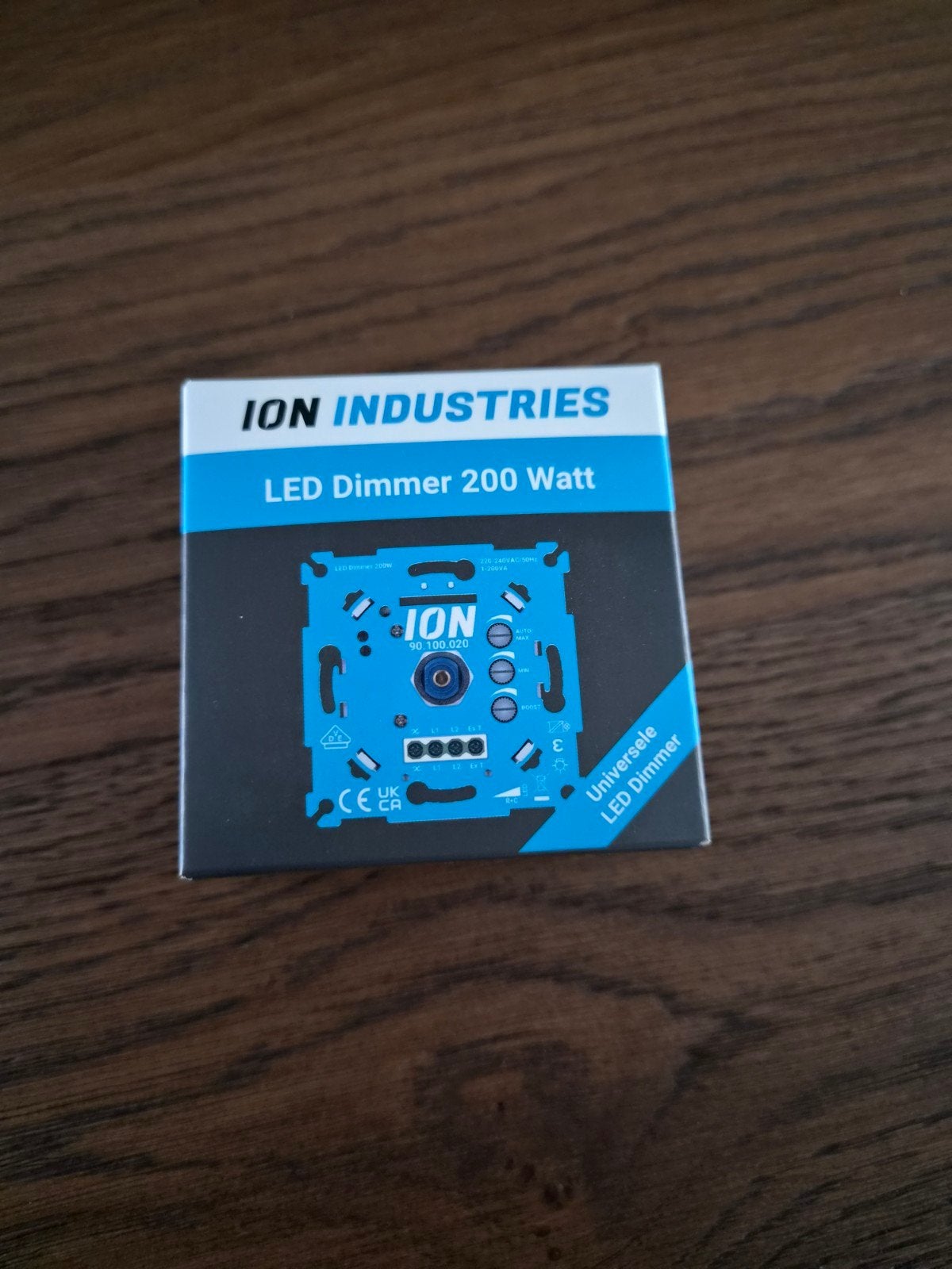 ION INDUSTRIES LED Dimmer 200 Watt - met Gira dimmerknop, Ophalen of Verzenden, Nieuw, Overige merken, Schakelaar