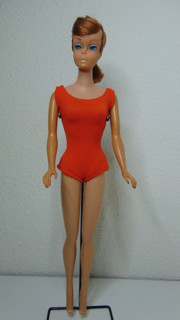 Mooie swirl ponytail oranje badpak, Verzenden, Gebruikt, Pop