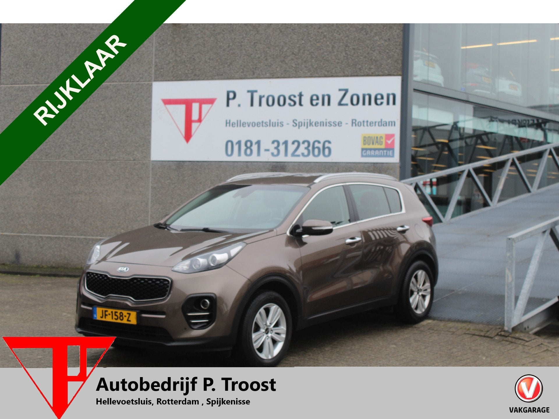 Kia Sportage 1.6 GDI First Edition Trekhaak/Navigatie/Achter, Auto's, Voorwielaandrijving, Gebruikt, 4 cilinders, Bruin