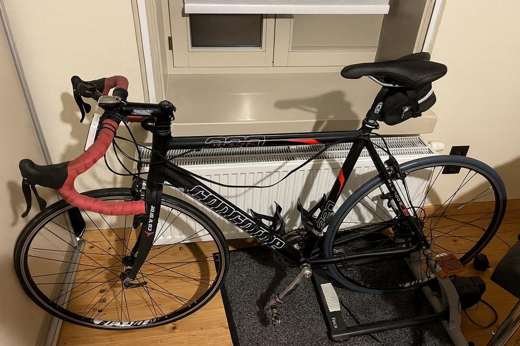 Racefiets met Tacx rollen, Fietsen en Brommers, Fietsen | Racefietsen, Gebruikt, Heren, Overige merken, Meer dan 20 versnellingen