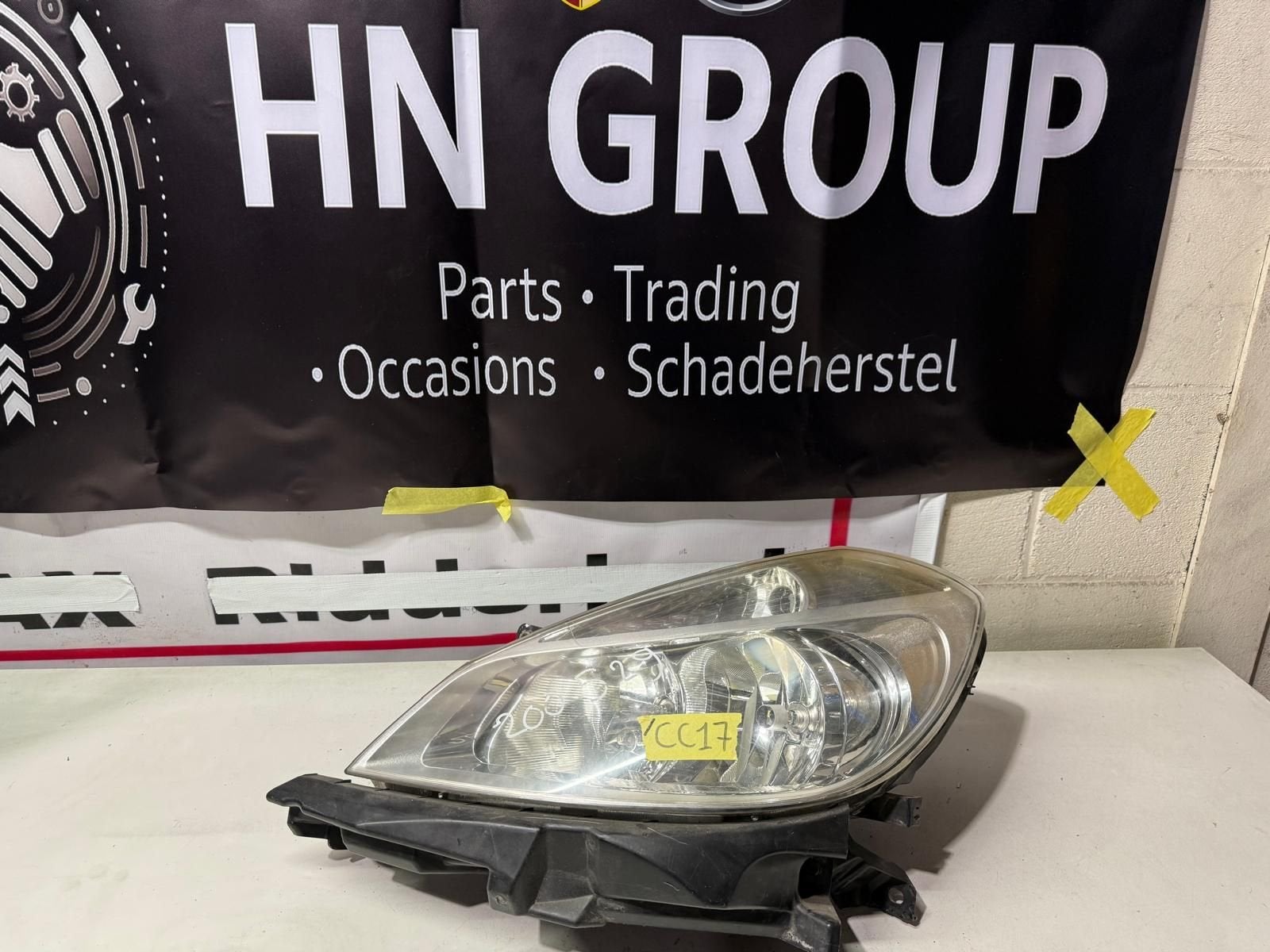 Renault Clio III koplamp, Gebruikt, -, -, Ophalen of Verzenden